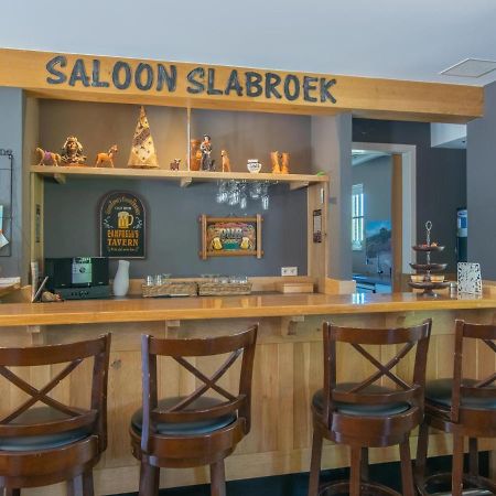 Lodge Slabroek Uden Bagian luar foto